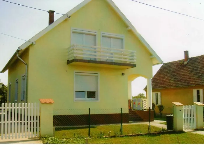 Апартаменты Nora